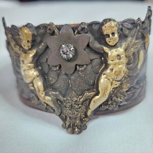 Elegant Bold Gold-Petina Toned Floral Cherub Leather Cuff Bracelet Whisigoth